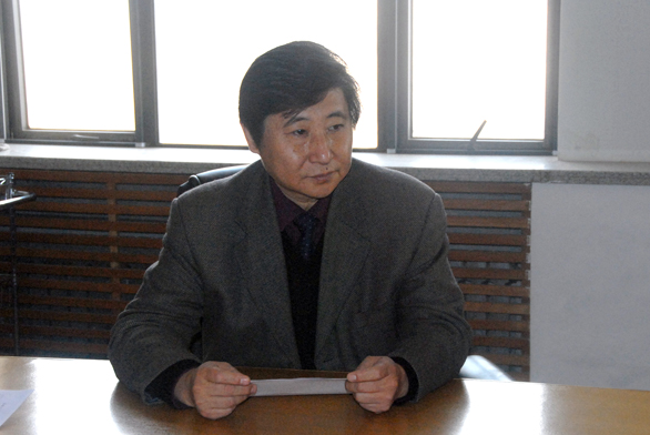 党委宣传部部长张振羽,机关党总支书记刘启乐,工会主席祁建萍,副主席