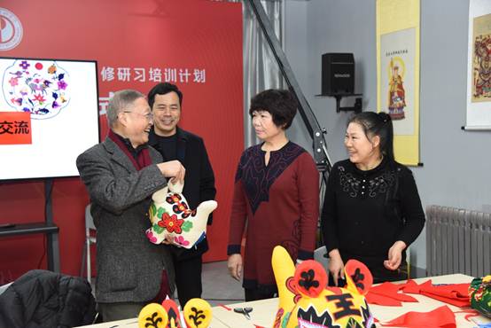 省文化厅振兴传统工艺经验交流会成员赴山东工